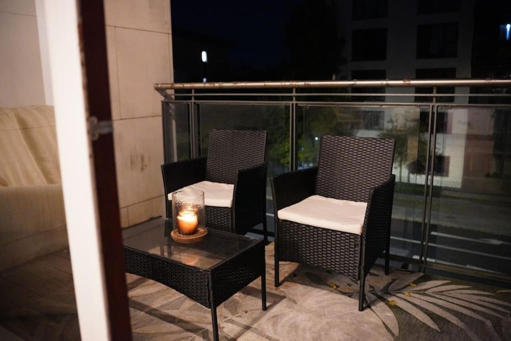 Skyview Retreat Spacious Comfort Lucan Luaran gambar